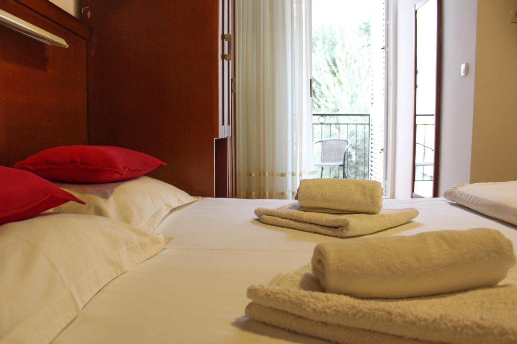 Apartments Balabusic بودفا الغرفة الصورة